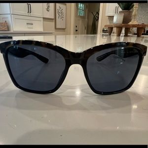 Costa women sunglasses